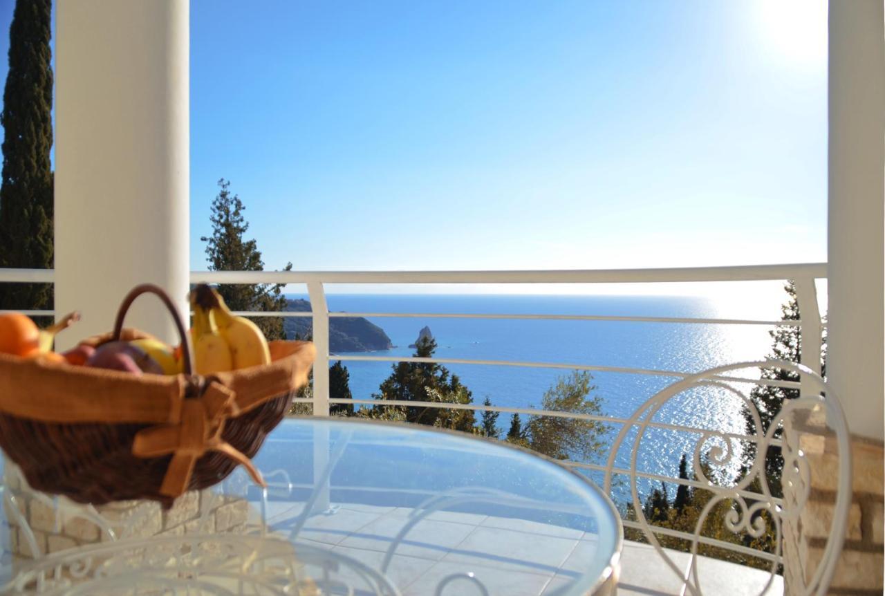 Villa Alibertini Άγιος Γόρδιος Εξωτερικό φωτογραφία