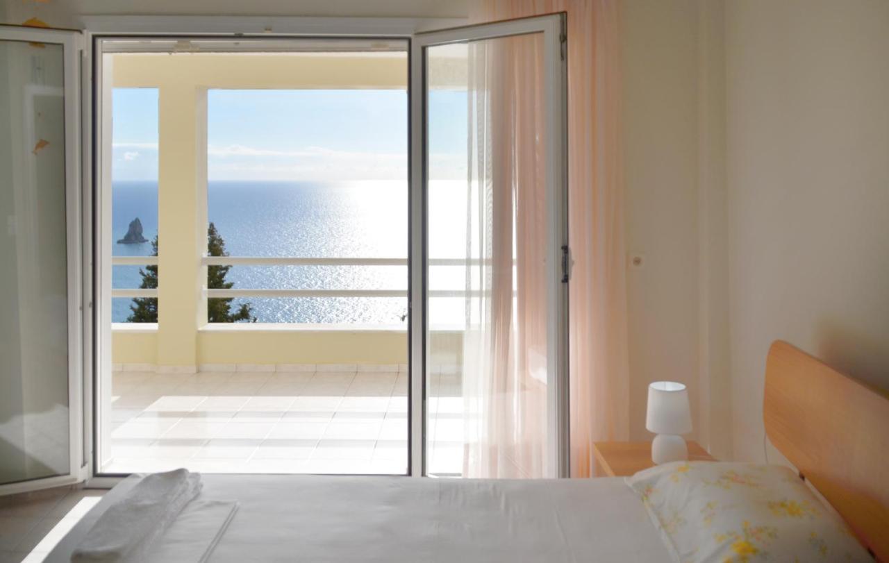 Villa Alibertini Άγιος Γόρδιος Εξωτερικό φωτογραφία