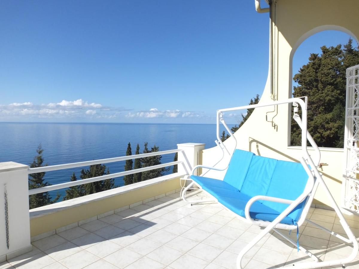 Villa Alibertini Άγιος Γόρδιος Εξωτερικό φωτογραφία