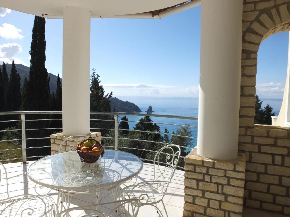 Villa Alibertini Άγιος Γόρδιος Εξωτερικό φωτογραφία