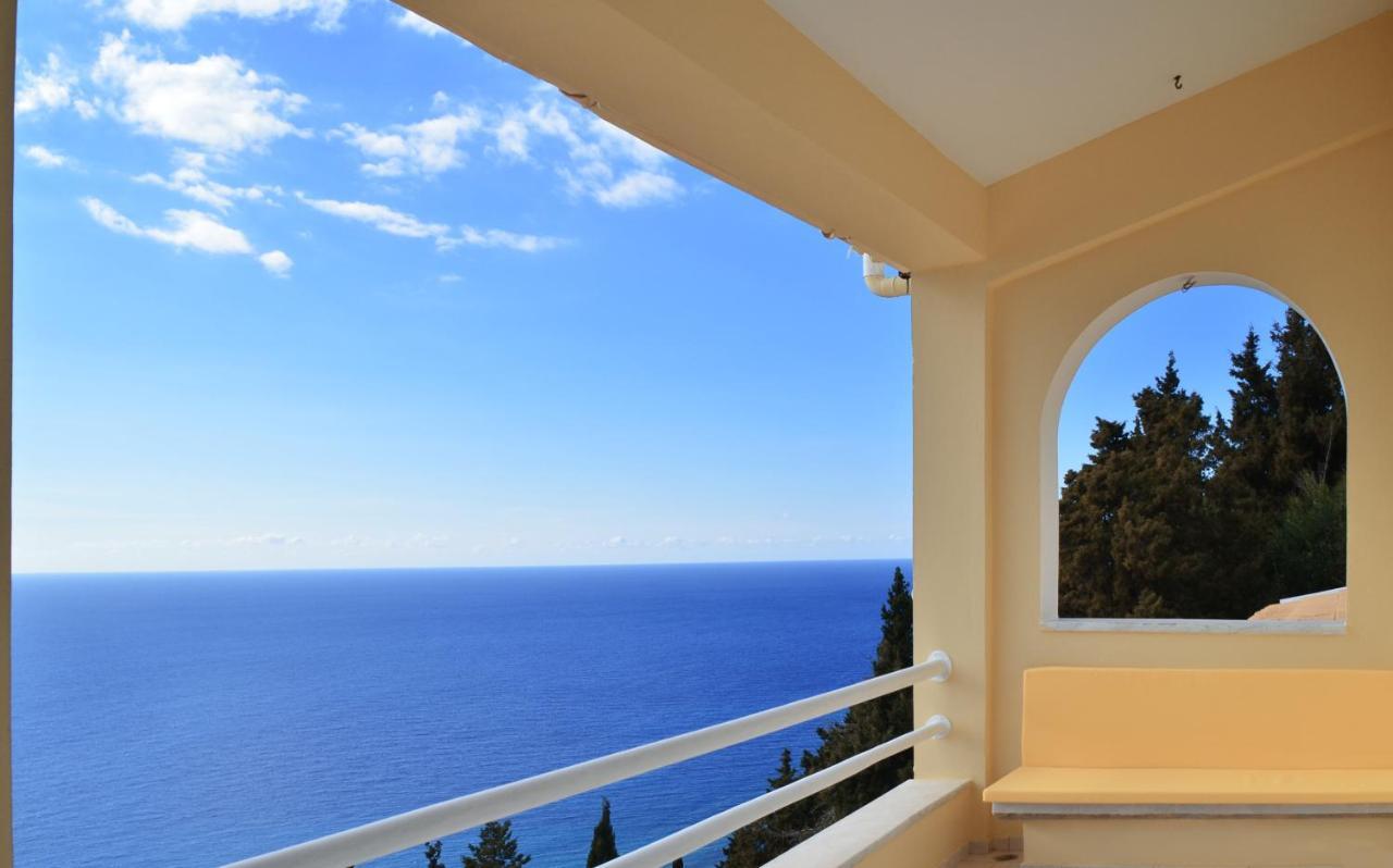 Villa Alibertini Άγιος Γόρδιος Εξωτερικό φωτογραφία